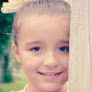 Meet your Posher, Caitlin